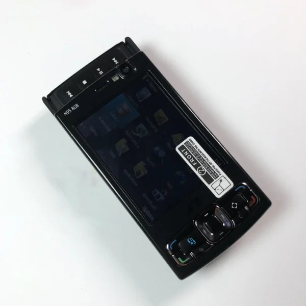 Original N95 8GB Mobile Cell Phone 3G 5MP Wifi GPS 2.8''Screen Unlocked Smartphone Russian Hebrew Arabic Keyboard. Made on 2007